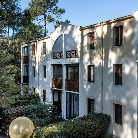 T2 En Rez-de-jardin, Terrasse, A 300m De La Plage, Parking, Environnement Calme Et Boise - Fr-1-550-71 Apartment